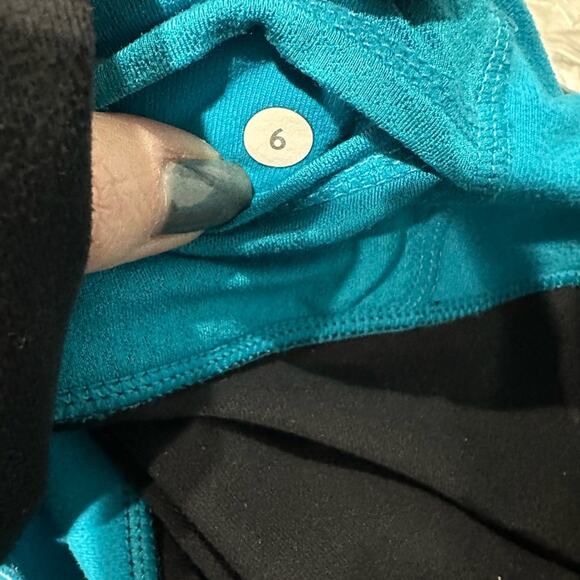 Lululemon Astro Pant Size 6 - Picture 6 of 6